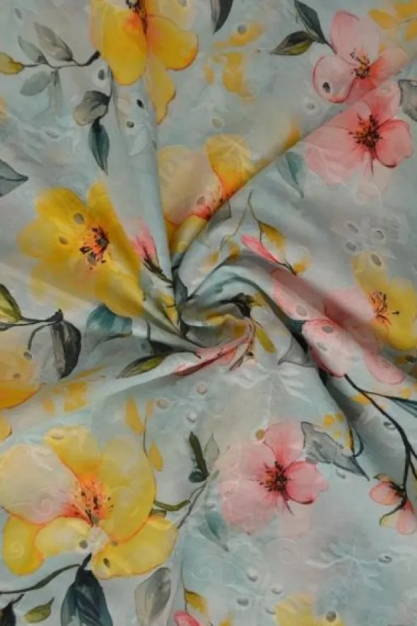 Broderie Katoen Print - Pink/Yellow Summerflowers on Soft Blue