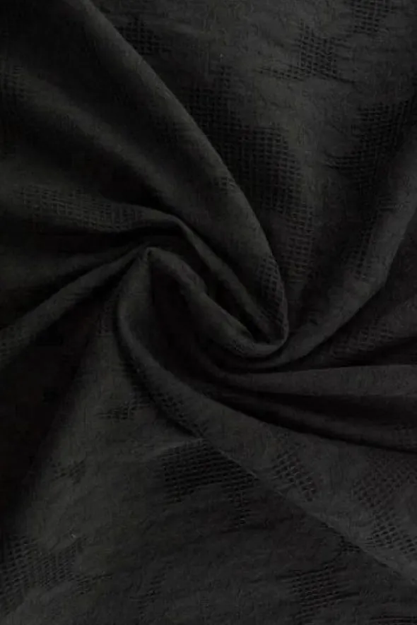 Cotton - Jacquard Roses - Black - 03