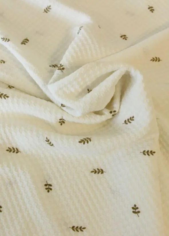 Fashion Reliëf - Olive Acacia on Offwhite