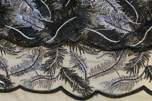 Mesh - Embroidery Feathers - Black/White