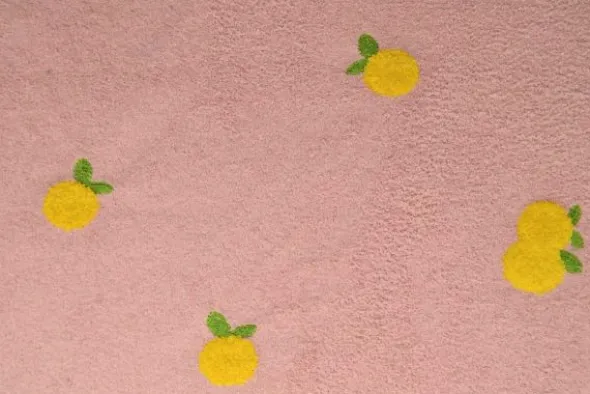 Teddy Badstof - Lemons on Old Pink