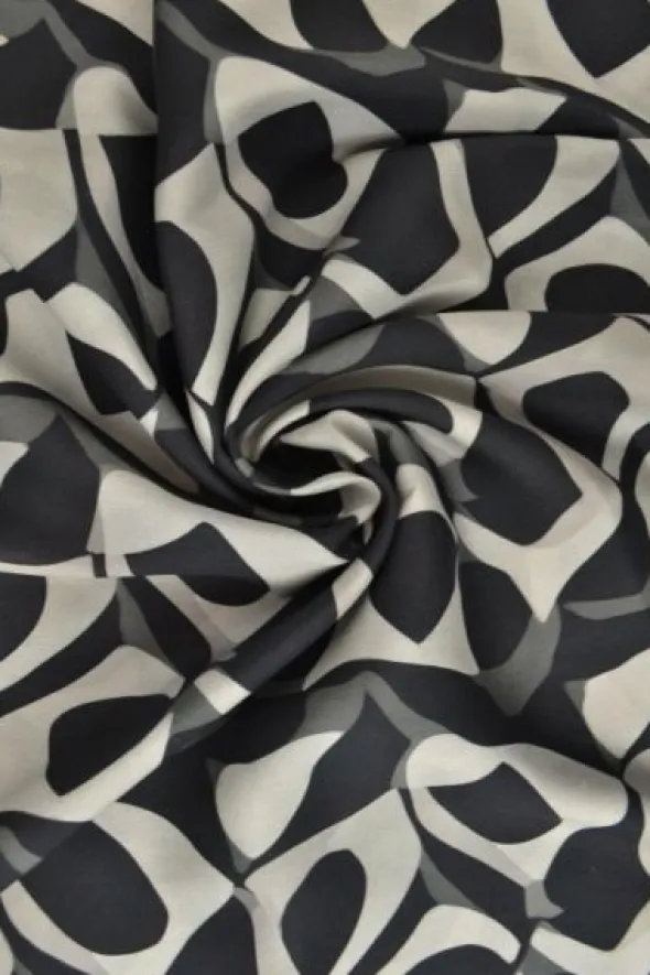Viscose - Black/Grey Graphic