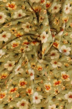 Viscose - Lovely Orange/White Flowers on Vintage Mossgreen